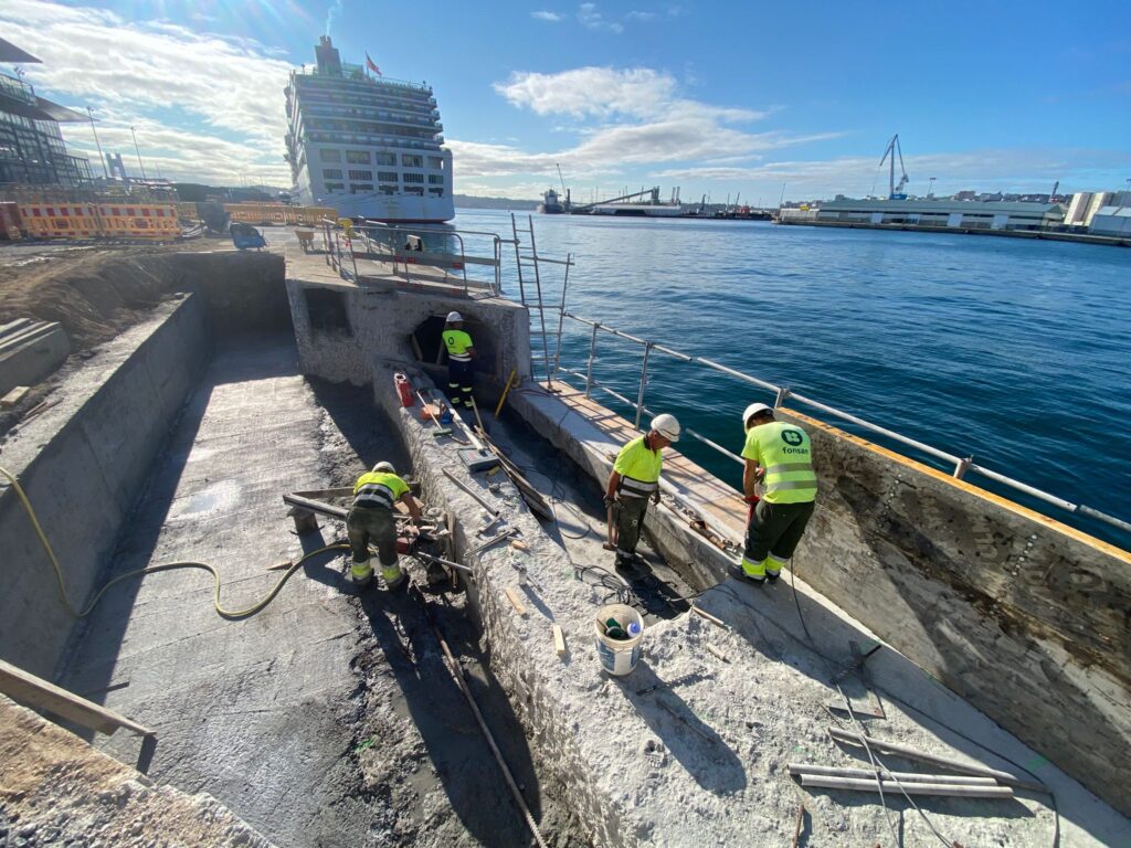 En Galicia, la construcción más compleja exige especialización y equipo humano